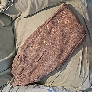 Boys Jordan gray sweatpants size large.